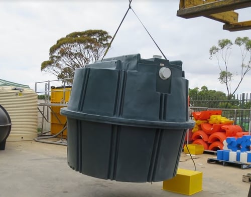 Lightweight poly septic tank - easy to move around